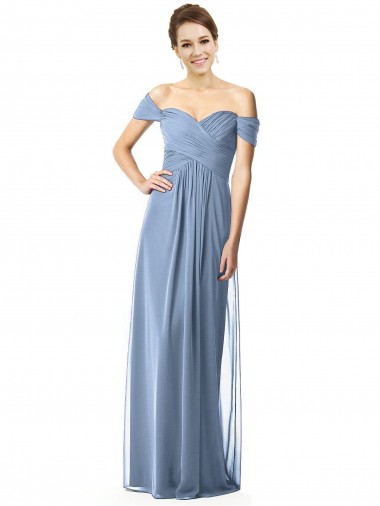Vendedor de Fora do Ombro Chiffon Mangas Curtas Azul Empoeirado Vestidos de Madrinha