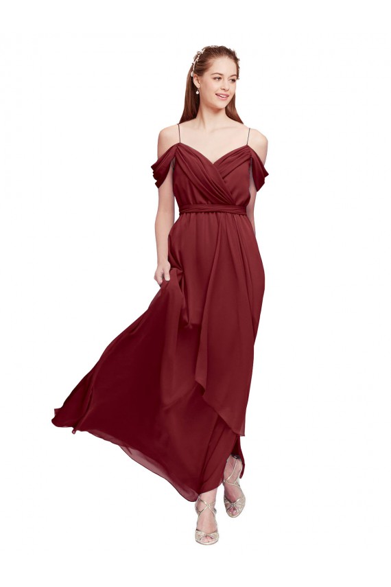 Vendedor de Fora do Ombro Chiffon Sem Mangas Borgonha Vestidos de Madrinha