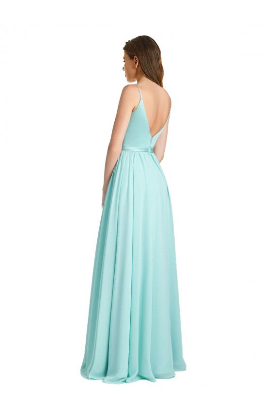 Vendedor de Decote V Chiffon & Cetim Sem Mangas Costas em V Cachoeira Vestidos de Madrinha