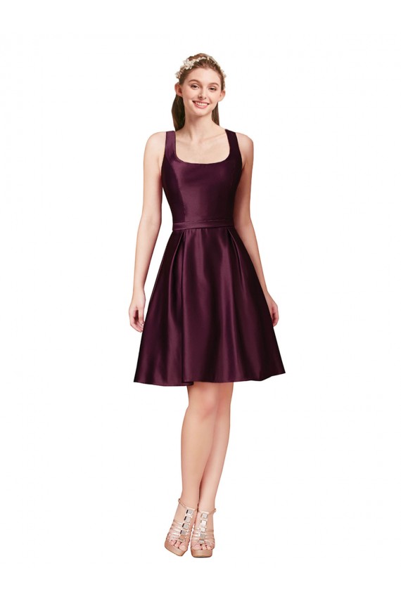 Vendedor de Barco Cetim Sem Mangas Costas em V Vestidos de Madrinha / Vestidos de Festa / Vestidos de Cocktail / Vestidos de Homecoming