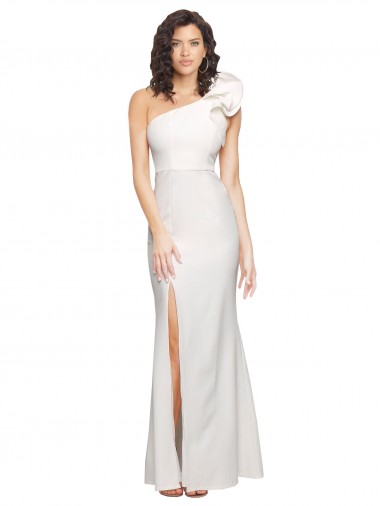 Vendedor de Um Ombro Crepe Esticado Sem Mangas Marfim Vestidos de Madrinha / Vestidos de Noite / Vestidos de Festa