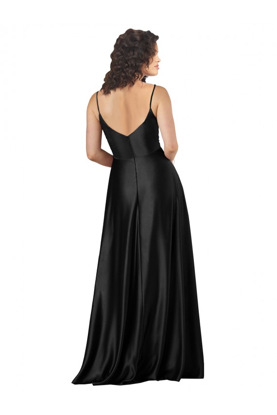 Vendedor de Decote V Cetim Sedoso Sem Mangas Lombar Preto Linha A Vestidos de Madrinha / Vestidos de Noite / Vestidos de Festa