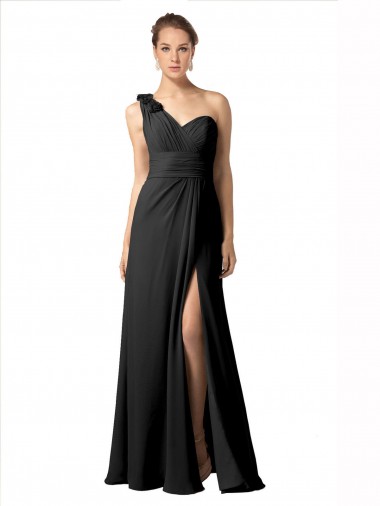 Vendedor de Um Ombro Chiffon Sem Mangas Preto Vestidos de Festa / Vestidos de Madrinha